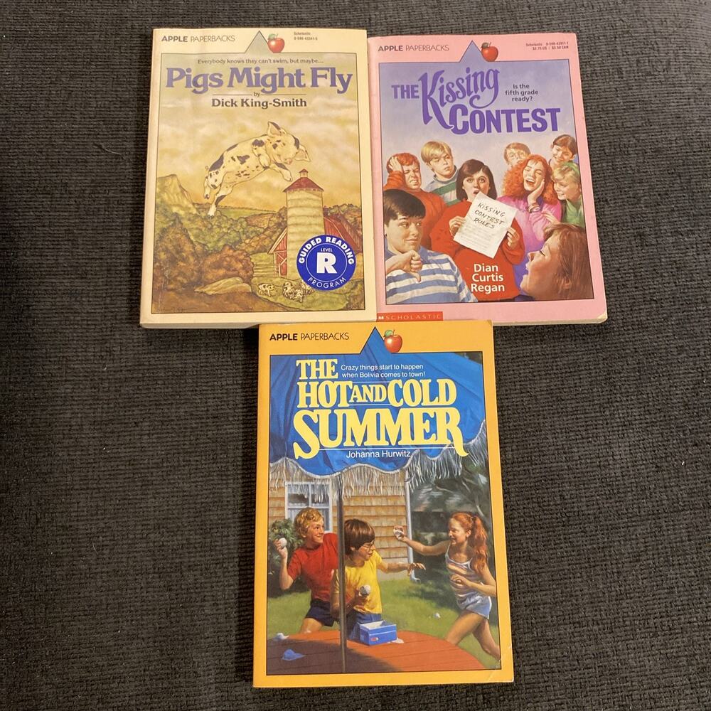 Lot Of 3 Apple Paperbacks Pigs Might Fly, Kissing Contest, Hot And Cold Summer
